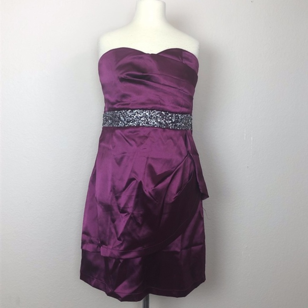 DECO Satin Maroon Bodycon Strapless Dress Large